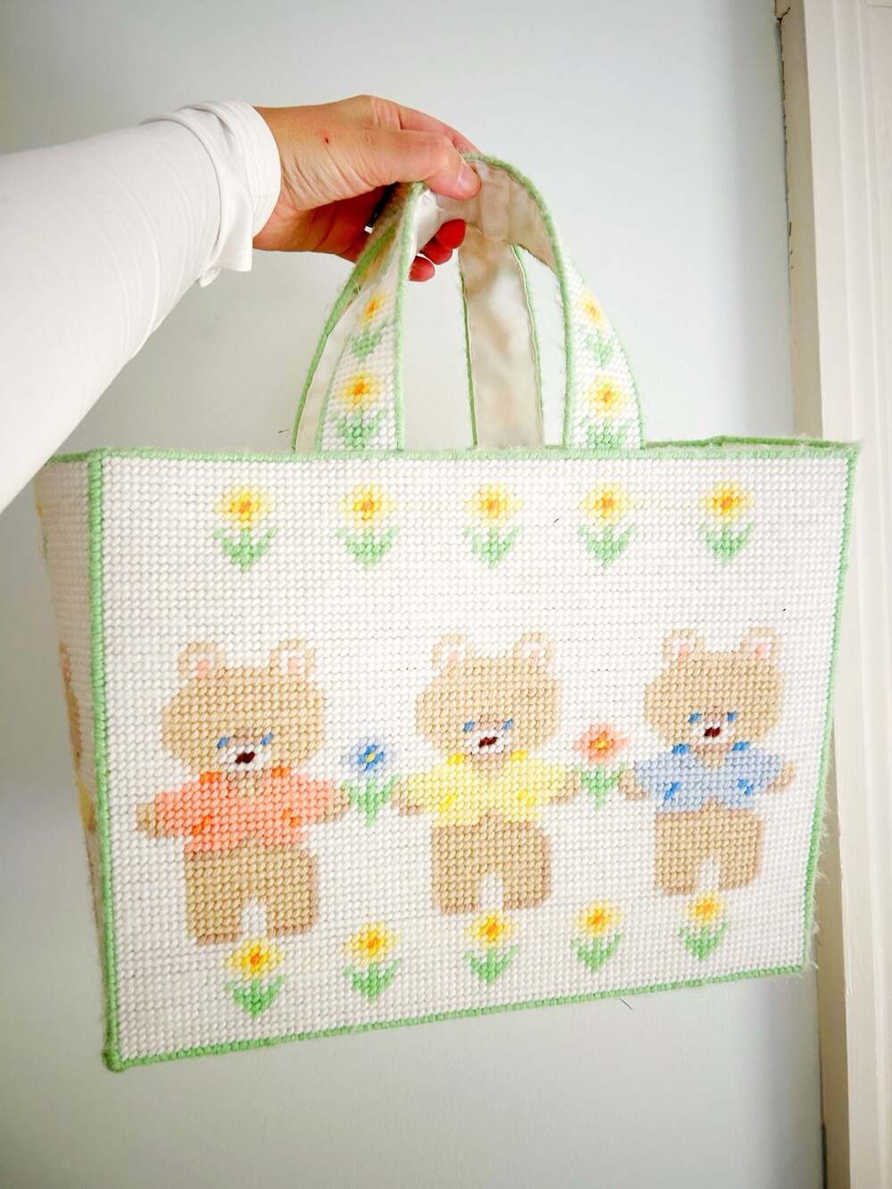 Vintage 70s Needlepoint Tote Bag Kit, 3 Bears Plastic Canvas Columbia Minerva 82